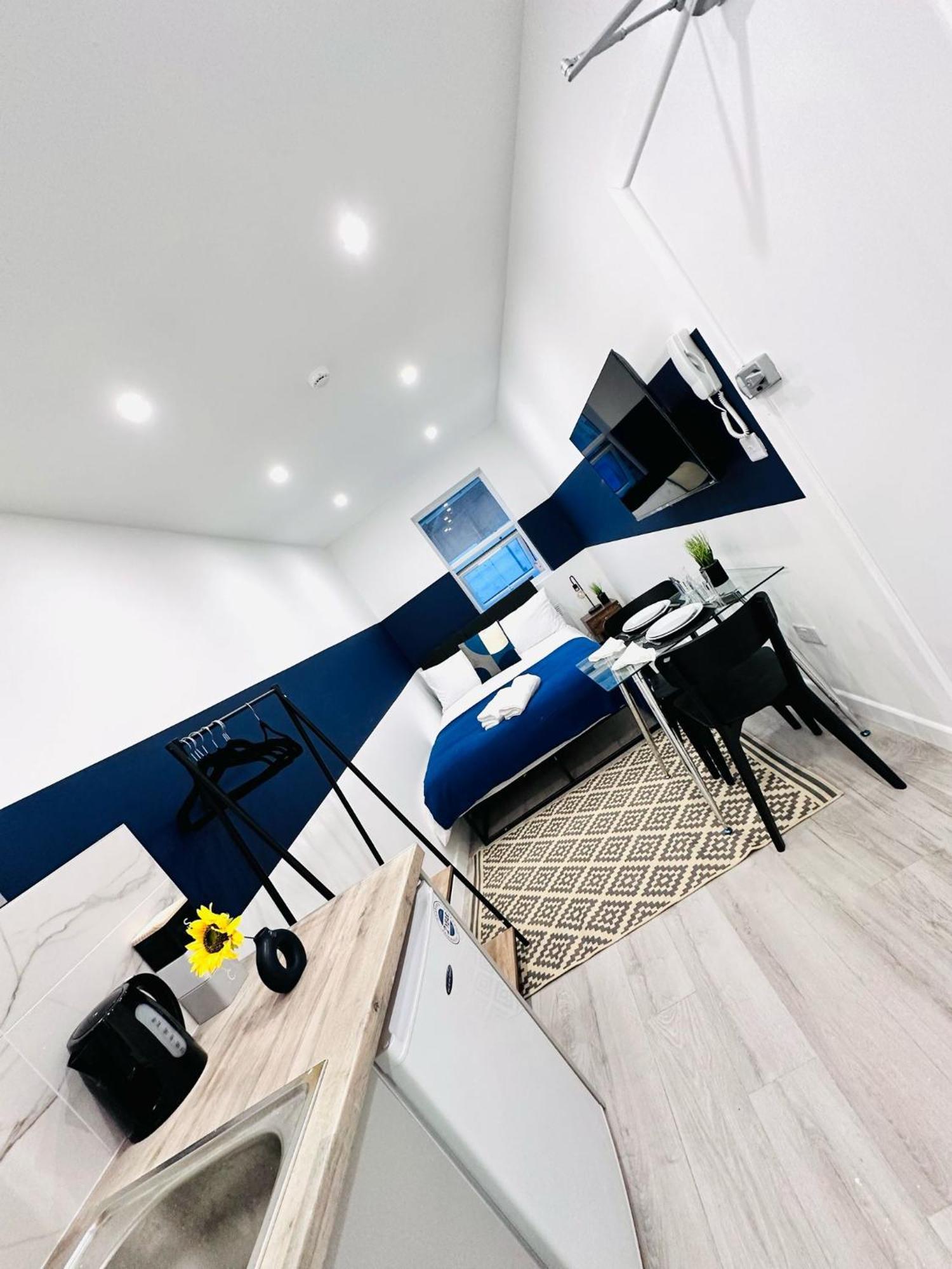 High Standard Central Studios Perfect For Tourists! Londres Exterior foto