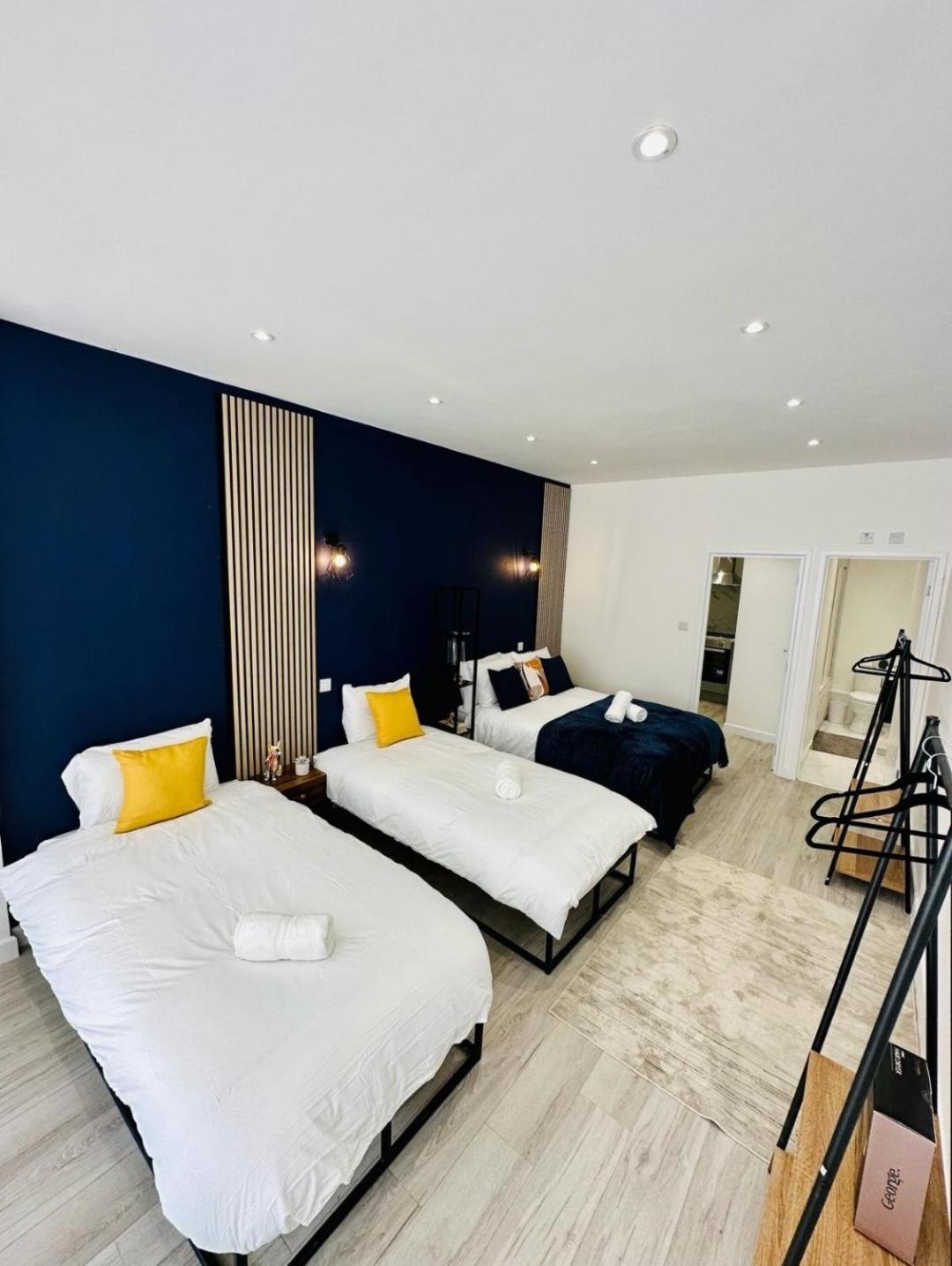 High Standard Central Studios Perfect For Tourists! Londres Habitación foto